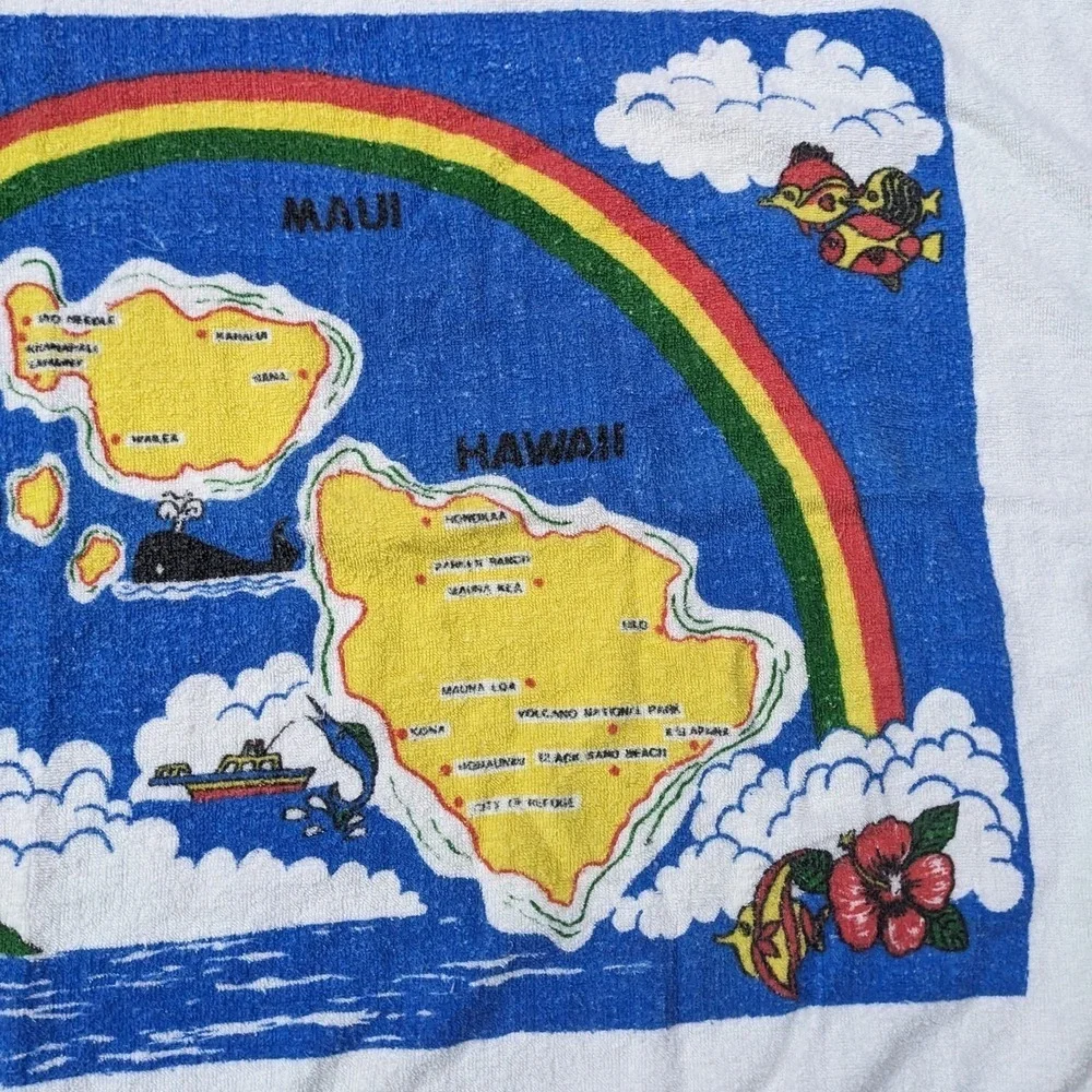 Vintage 80s Hawaii Beach Towel Tropical Island Souvenir Rainbow Graphic Map
